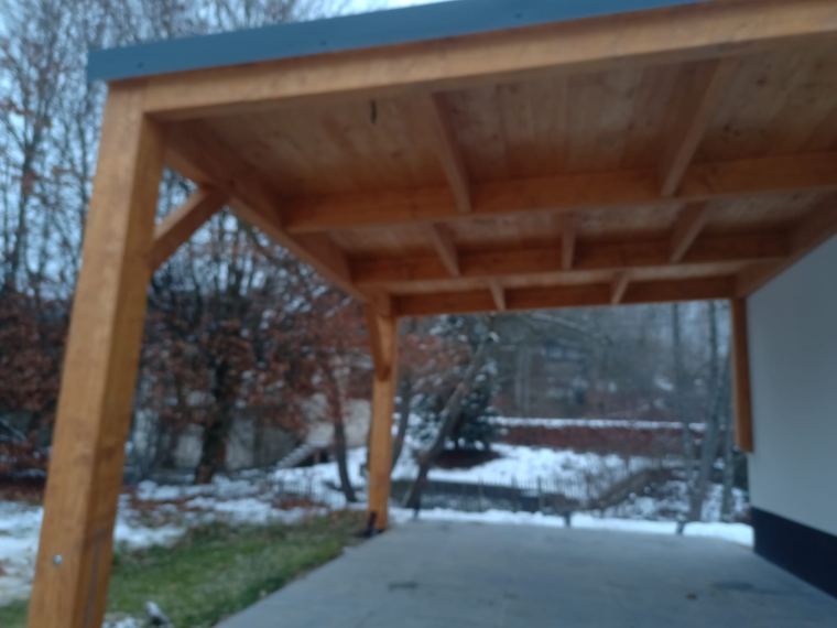 Carport in massief hout
